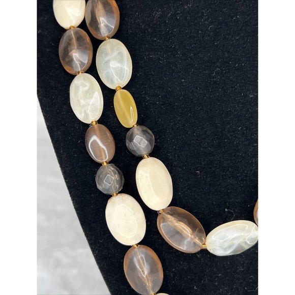 Vintage Fashion Jewelry Necklace Beaded Layered Brown White - Picture 3 of 13